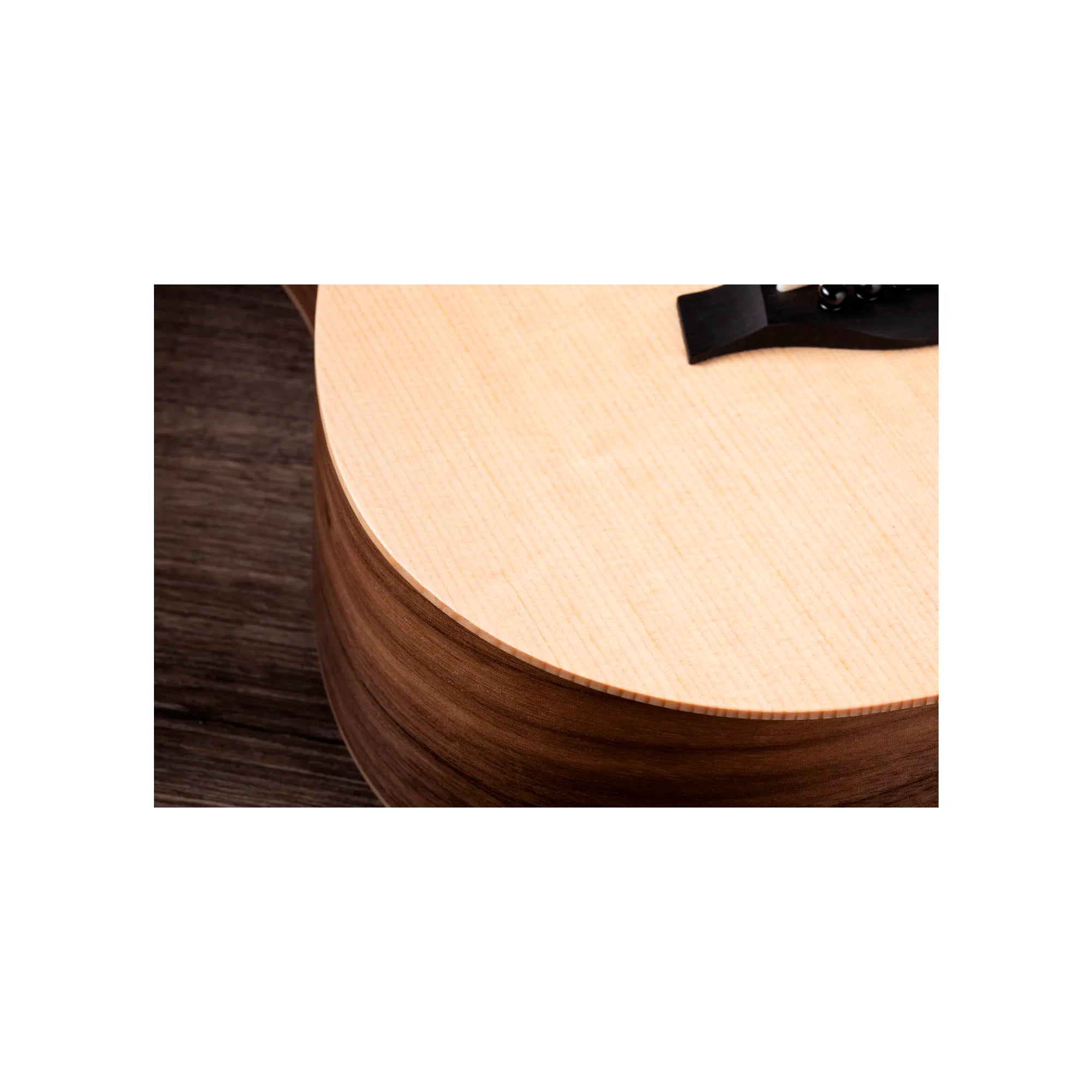 Guitarra Electroacústica 3/4 Taylor - BT1E