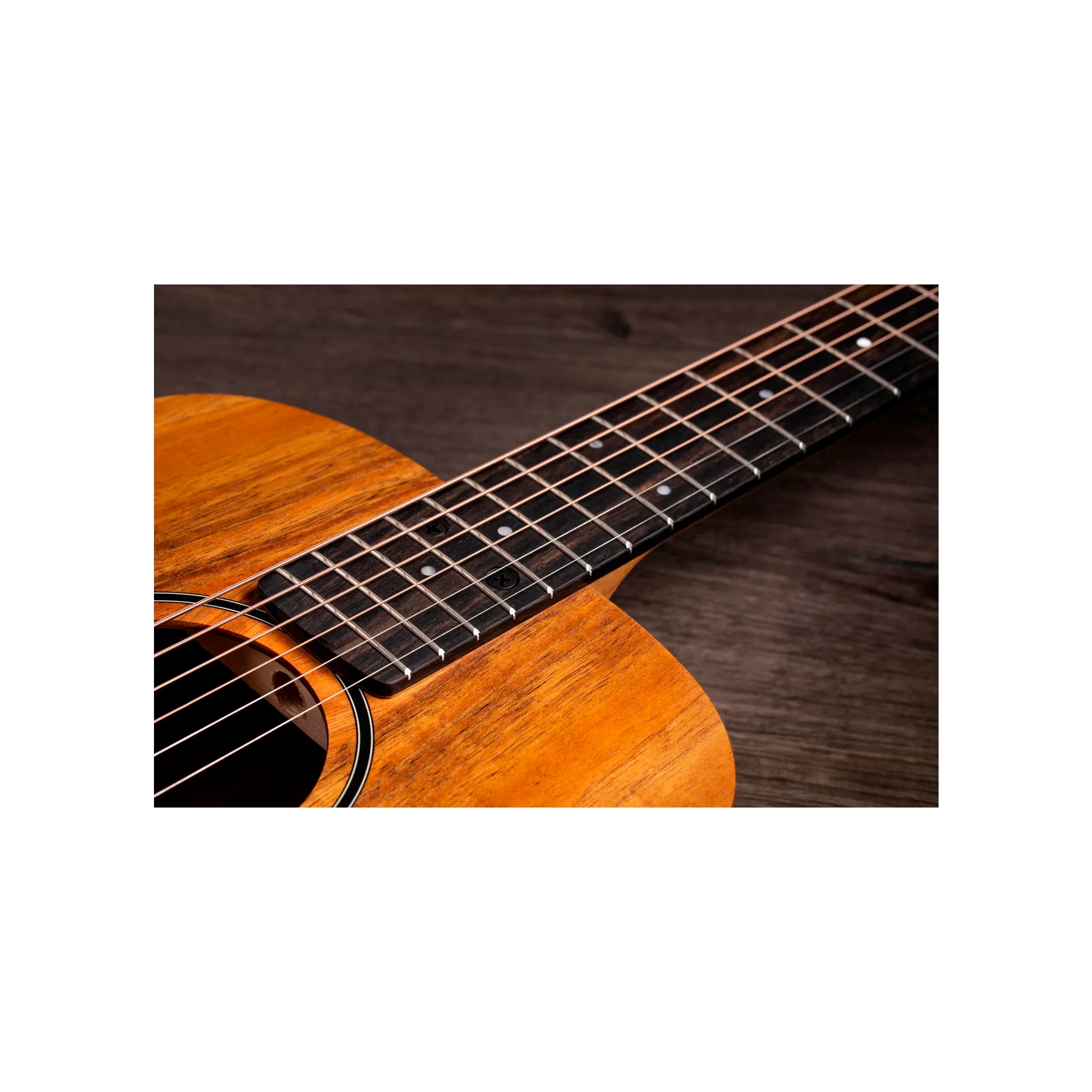 Guitarra Electroacústica 3/4 Taylor - BTe Koa